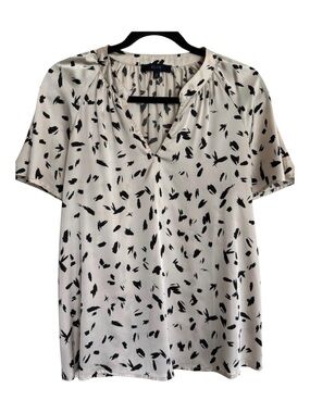 ECLAIR Cream and Black Print V Neck Flutter Sleeve Top - Small